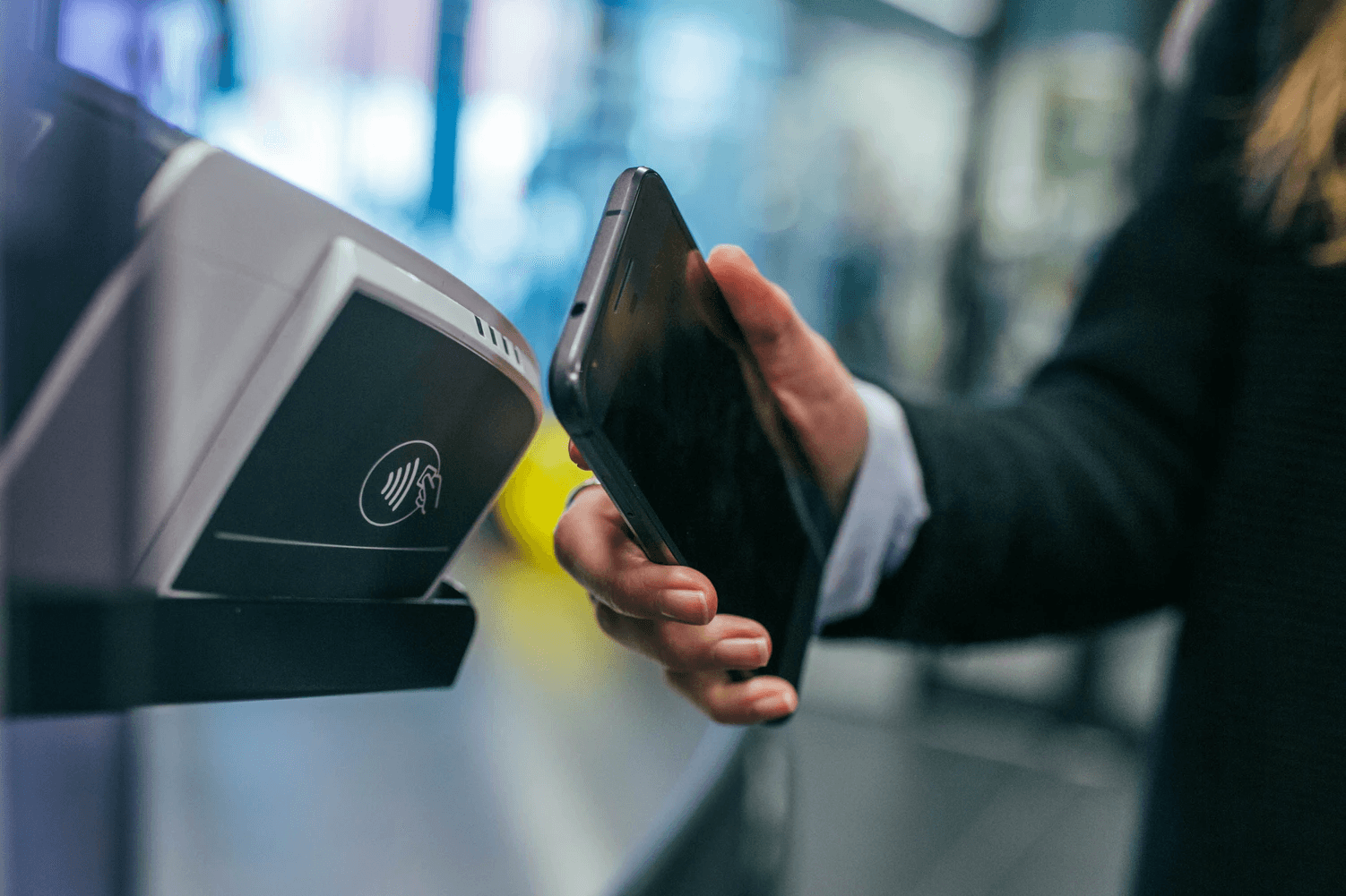Using Apple Pay to pay for public transport